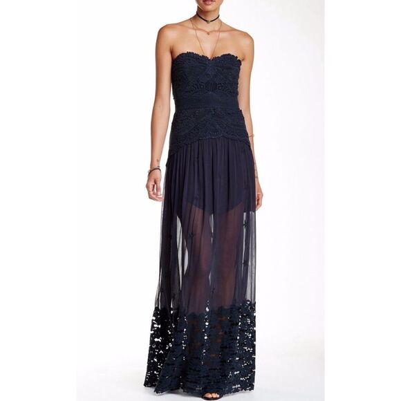 Free People Monarch Lace Crochet Navy Blue Maxi Dress Size 4 Embroidered Straple - Picture 1 of 16